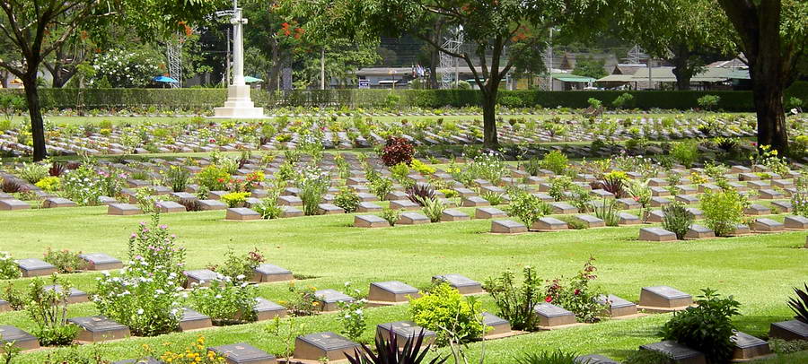 Cimetière militaire des Alliés à Kanchanaburi