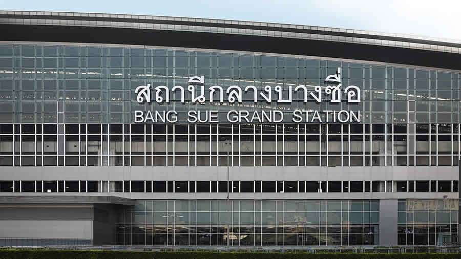 La gare centrale Krung Thep Aphiwat (Bang Sue) à Bangkok