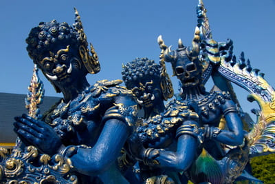Le Temple Bleu (Wat Rong Suea Ten)