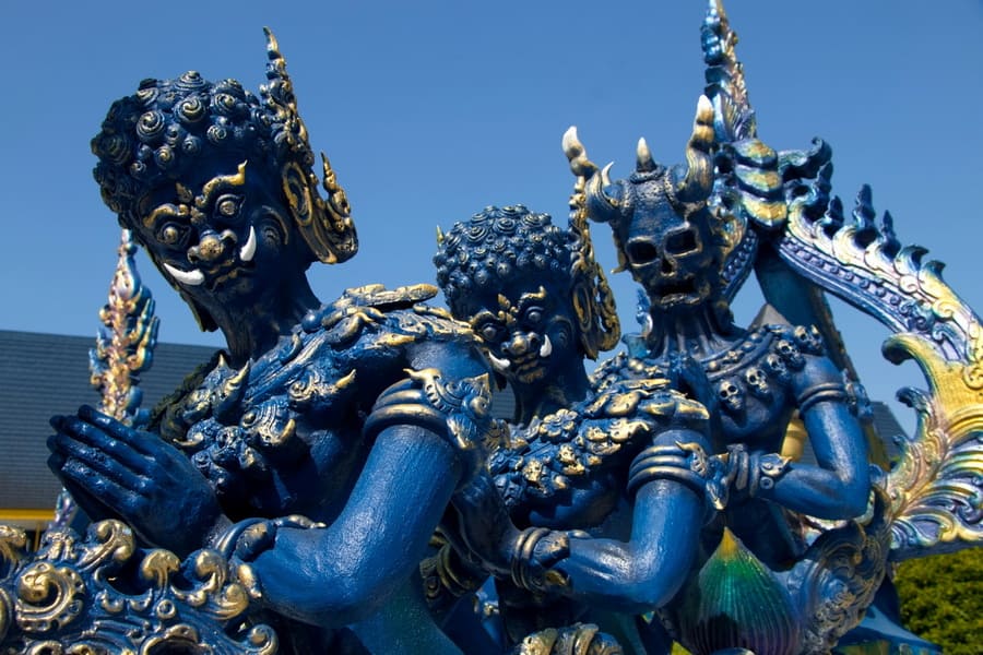 Le Temple Bleu (Wat Rong Sua Ten) à Chiang Rai
