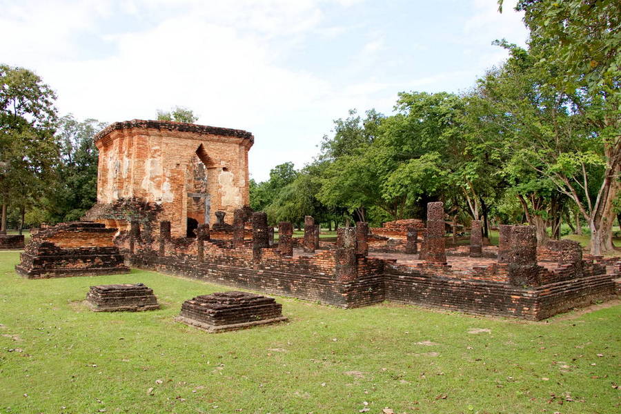 Wat Tuek